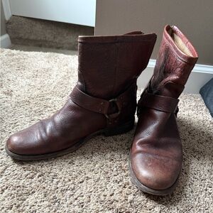 Women’s Brown Leather Frye Boots